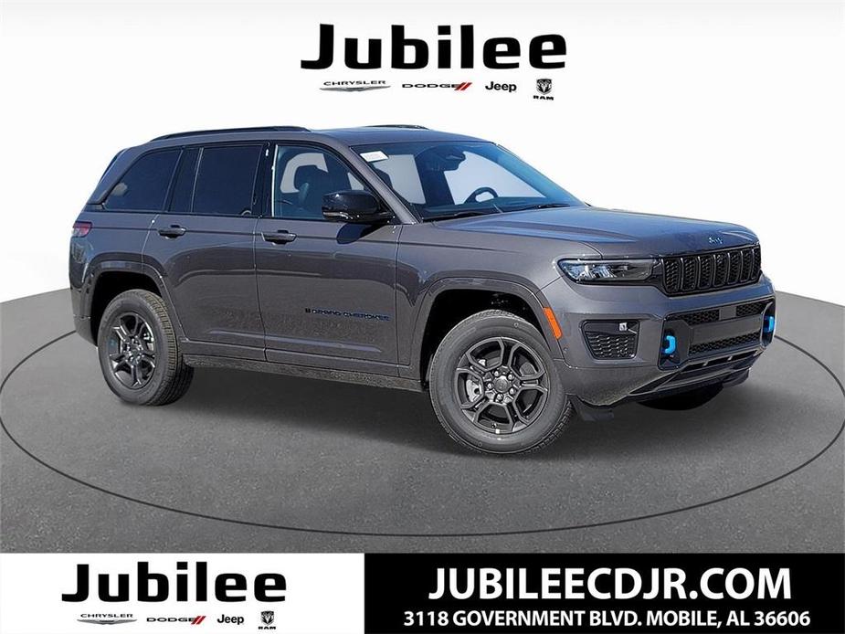 new 2025 Jeep Grand Cherokee 4xe car, priced at $65,875