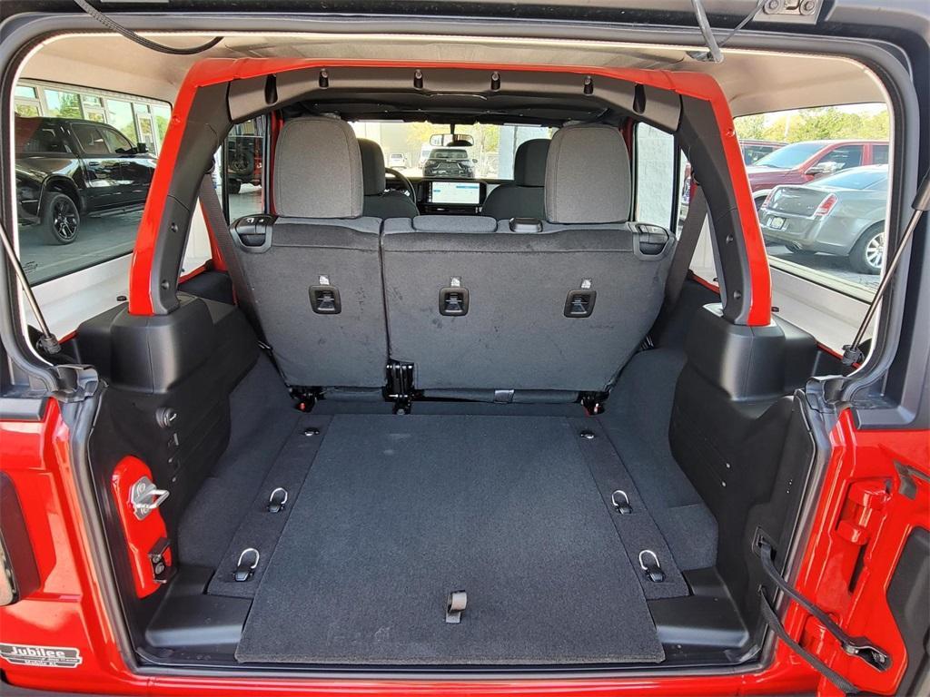 new 2025 Jeep Wrangler car, priced at $42,175