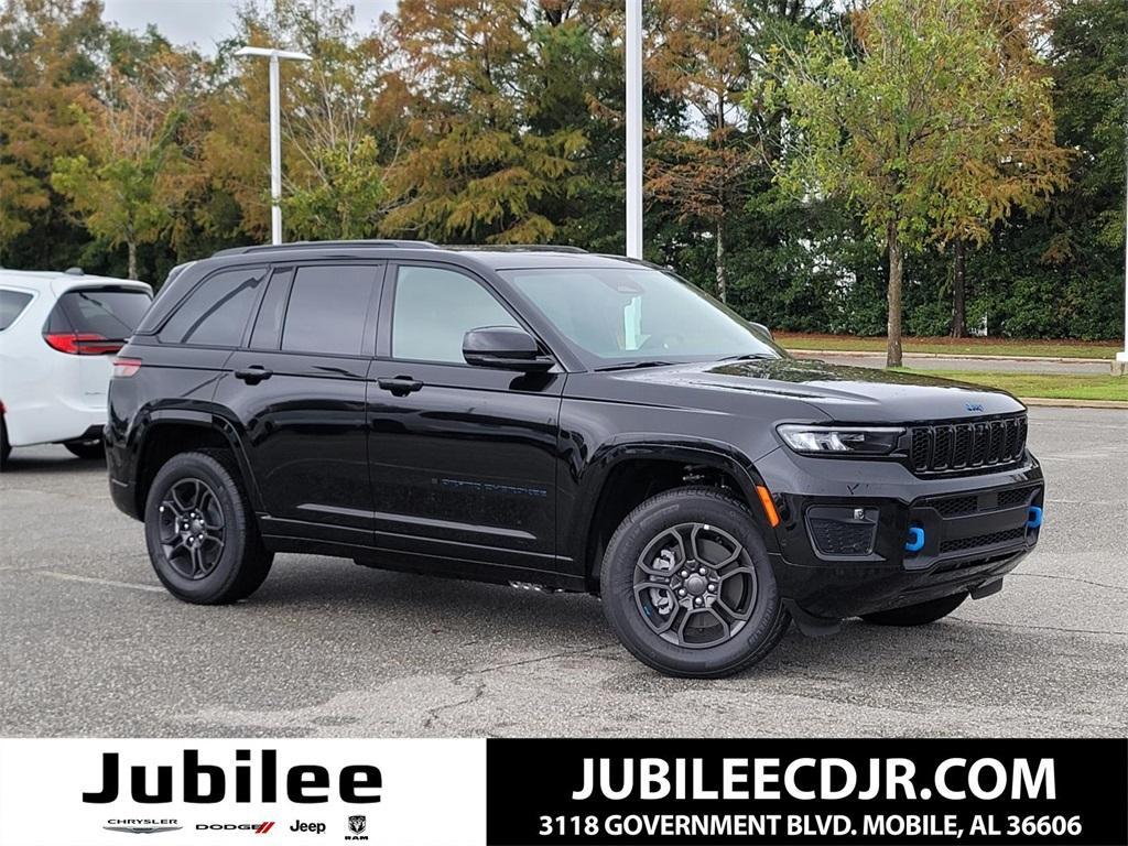 new 2025 Jeep Grand Cherokee 4xe car, priced at $65,875