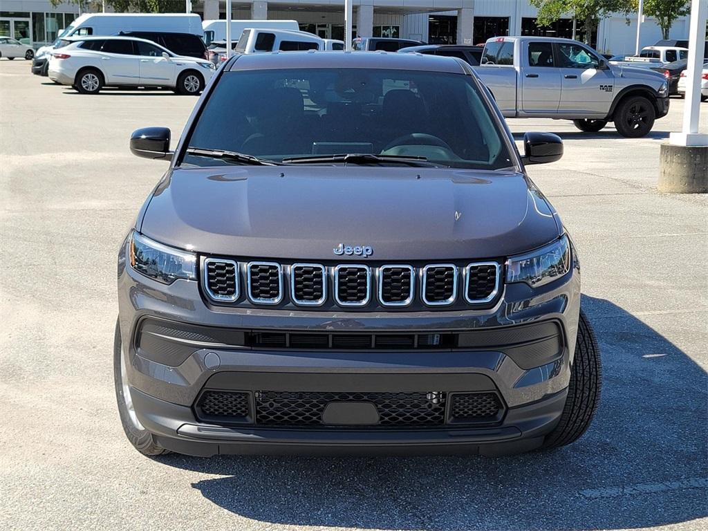 new 2024 Jeep Compass car, priced at $26,000