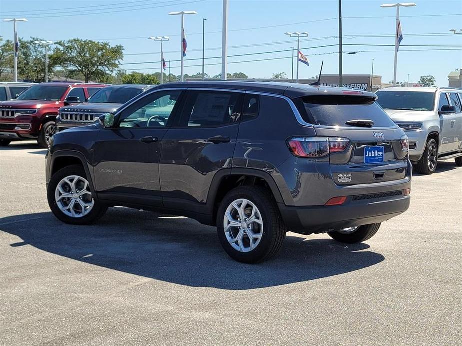 new 2024 Jeep Compass car, priced at $26,000