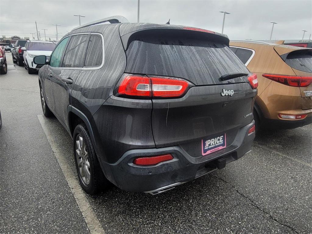 used 2015 Jeep Cherokee car, priced at $7,249