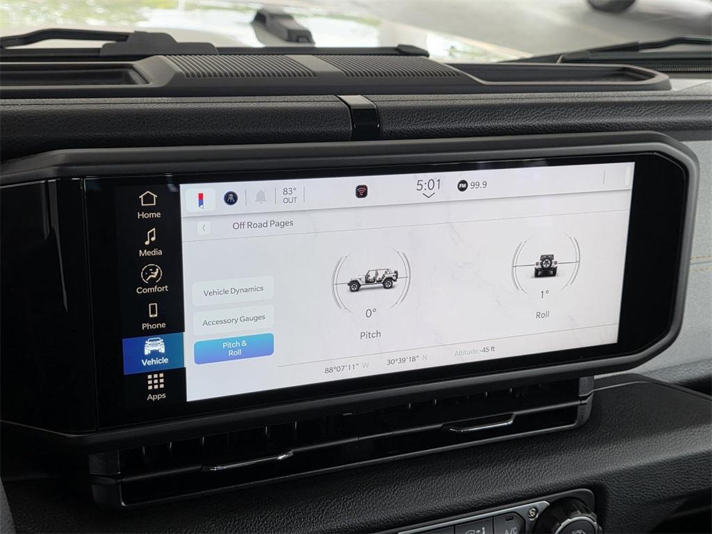 new 2025 Jeep Wrangler car, priced at $41,404