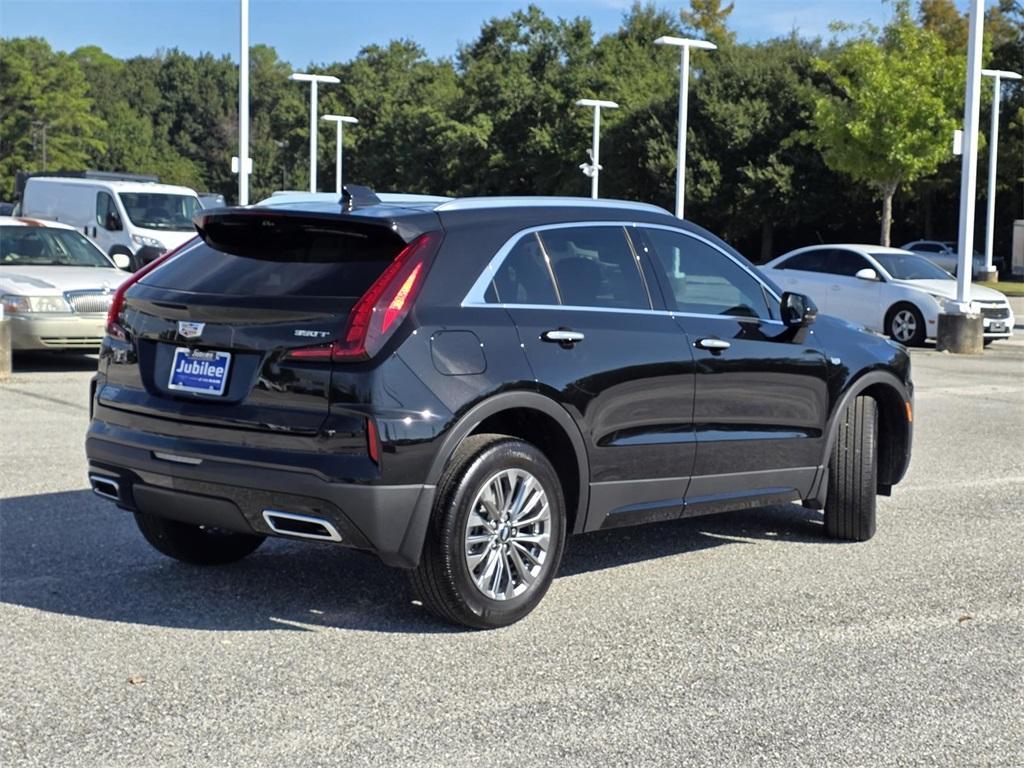used 2024 Cadillac XT4 car, priced at $40,977