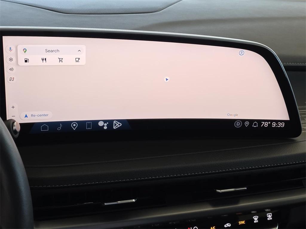 used 2024 Cadillac XT4 car, priced at $40,977