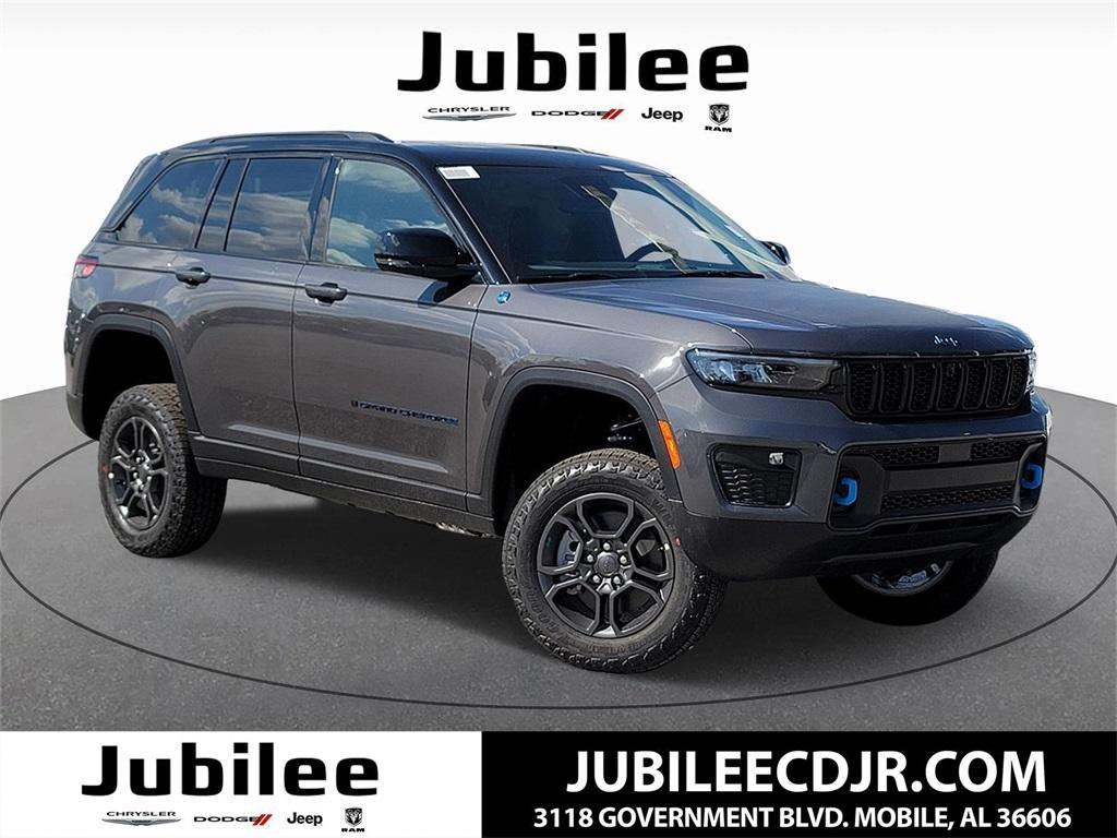 new 2025 Jeep Grand Cherokee 4xe car, priced at $64,090