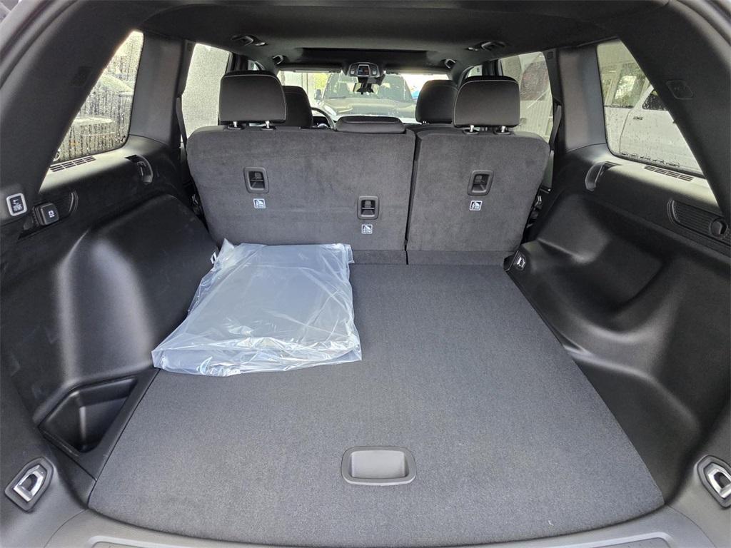 new 2025 Jeep Grand Cherokee car, priced at $35,563