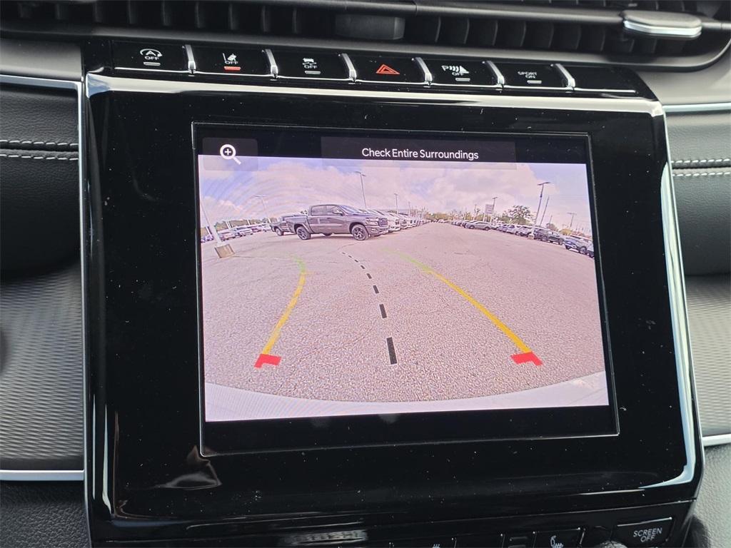 new 2025 Jeep Grand Cherokee car, priced at $35,563