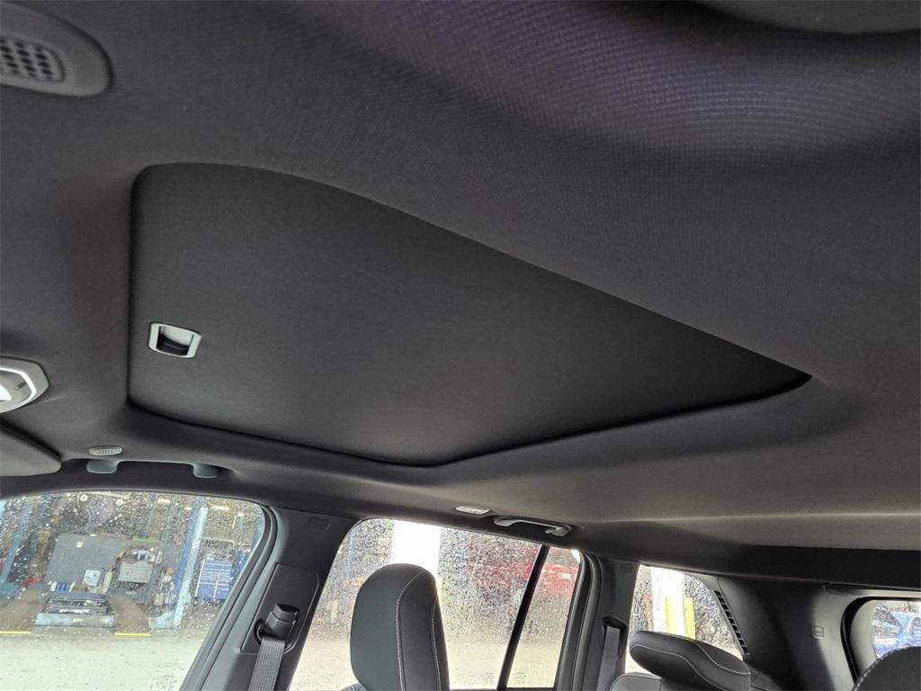 new 2025 Jeep Grand Cherokee car, priced at $35,563