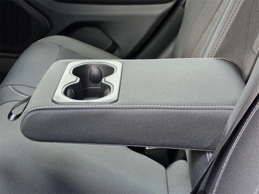 new 2025 Jeep Grand Cherokee car, priced at $35,563