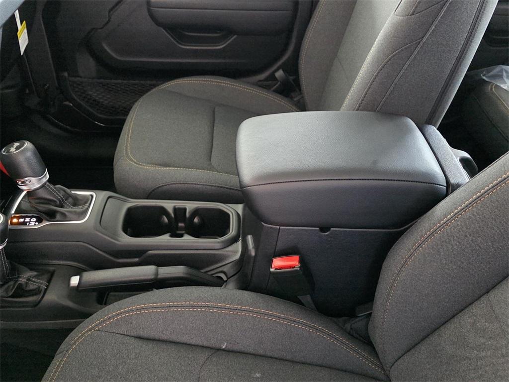 new 2025 Jeep Wrangler car, priced at $41,940