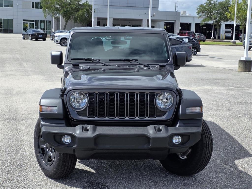 new 2025 Jeep Wrangler car, priced at $41,940