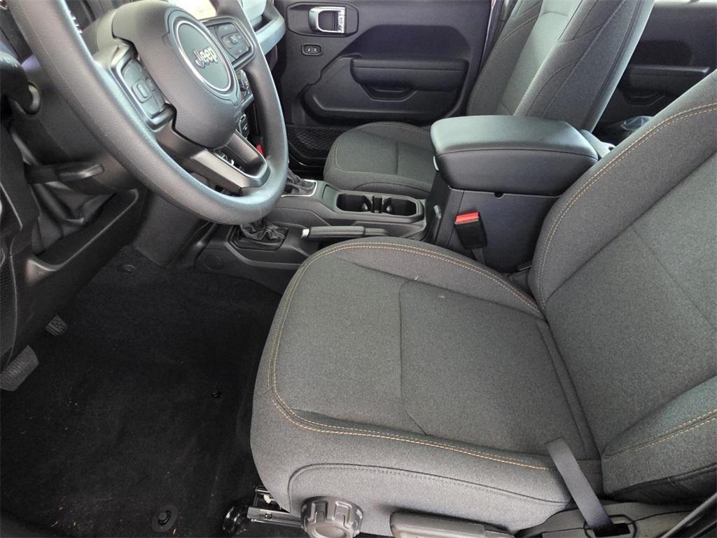 new 2025 Jeep Wrangler car, priced at $41,940