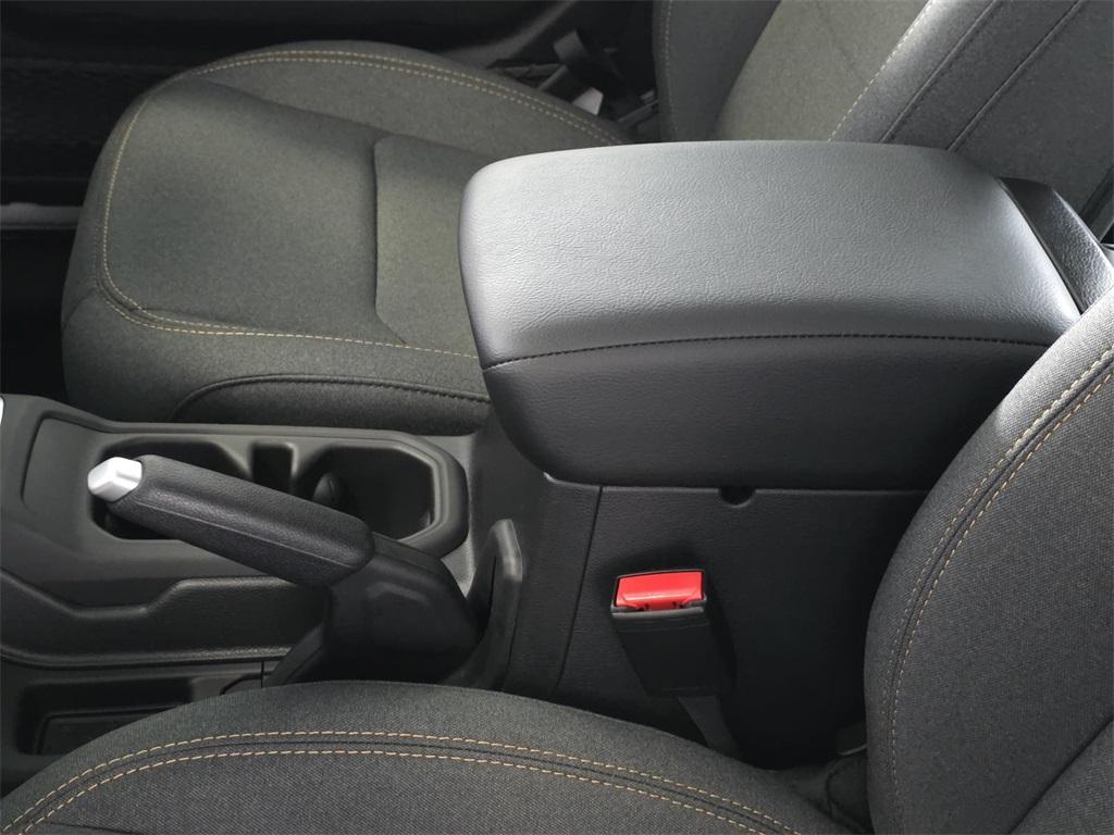 new 2025 Jeep Wrangler car, priced at $37,250