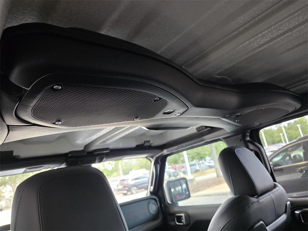 new 2025 Jeep Wrangler car, priced at $58,362