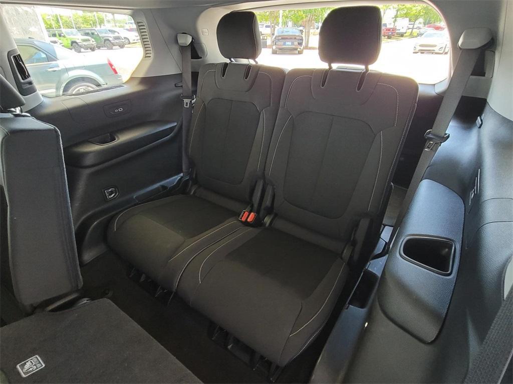 used 2022 Jeep Grand Cherokee L car, priced at $27,987