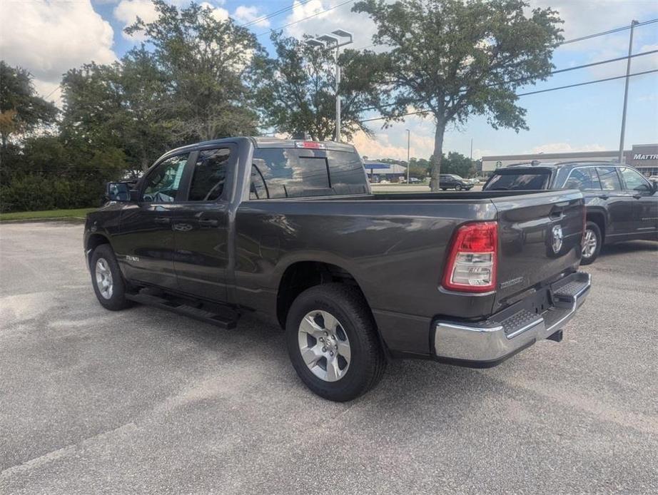 new 2024 Ram 1500 car, priced at $40,156