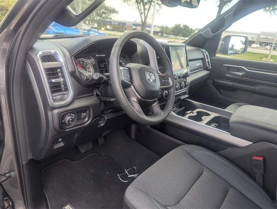 new 2024 Ram 1500 car, priced at $40,156