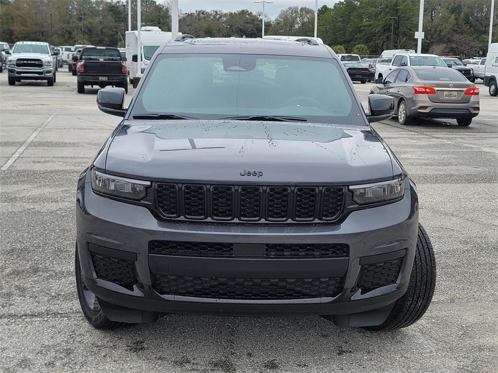 new 2025 Jeep Grand Cherokee L car, priced at $44,000