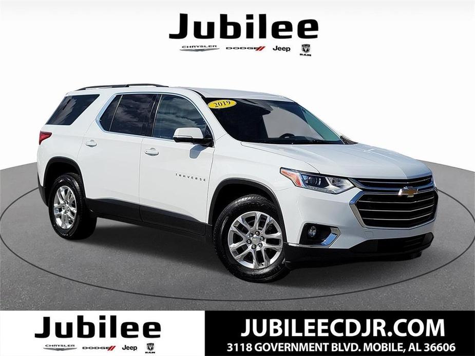 used 2019 Chevrolet Traverse car, priced at $18,483