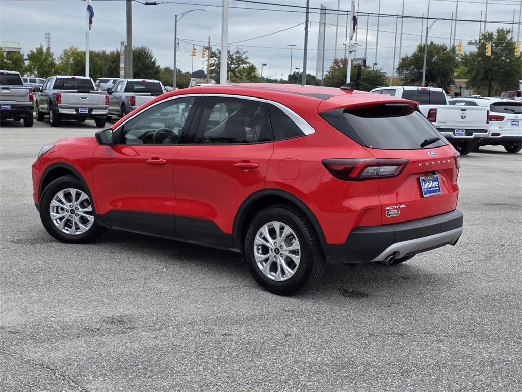 used 2024 Ford Escape car, priced at $22,977