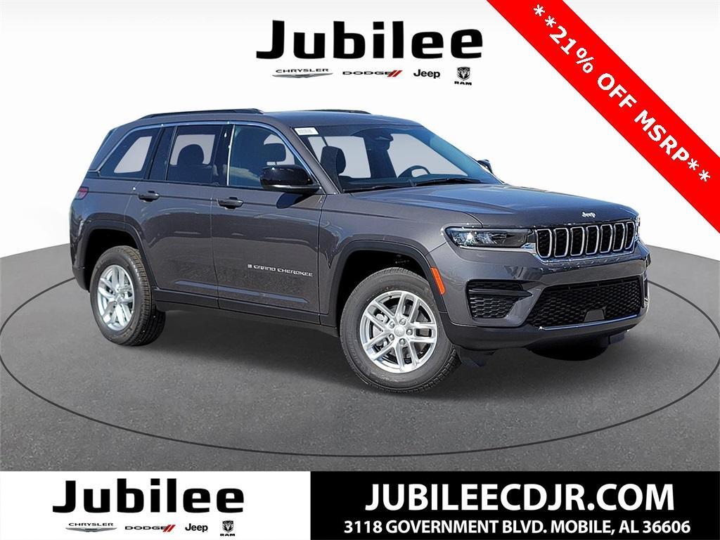 new 2025 Jeep Grand Cherokee car, priced at $35,538