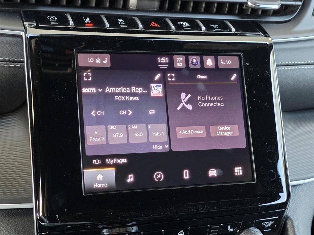 new 2025 Jeep Grand Cherokee car, priced at $41,904