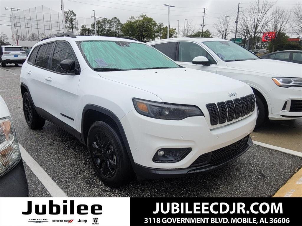 used 2023 Jeep Cherokee car, priced at $25,497