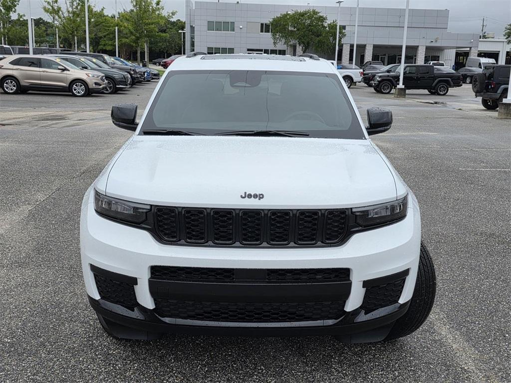 new 2025 Jeep Grand Cherokee L car, priced at $43,750