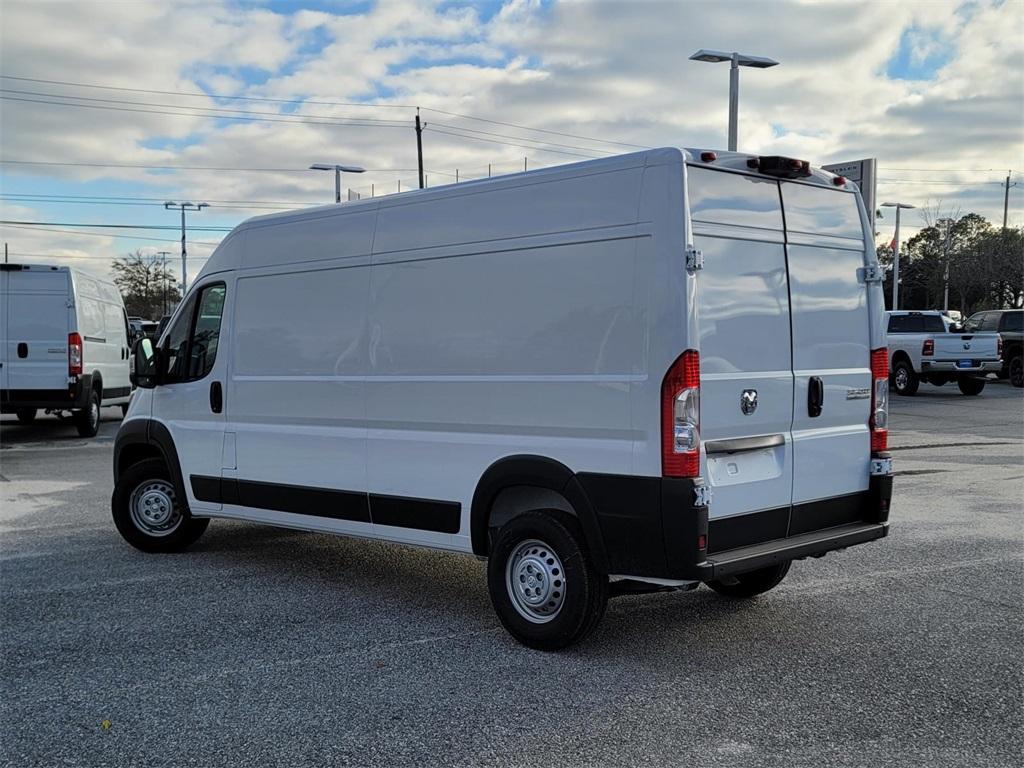 new 2024 Ram ProMaster 3500 car, priced at $49,910