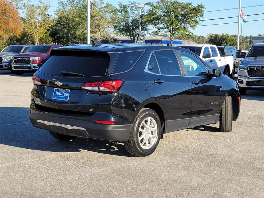 used 2023 Chevrolet Equinox car, priced at $19,614