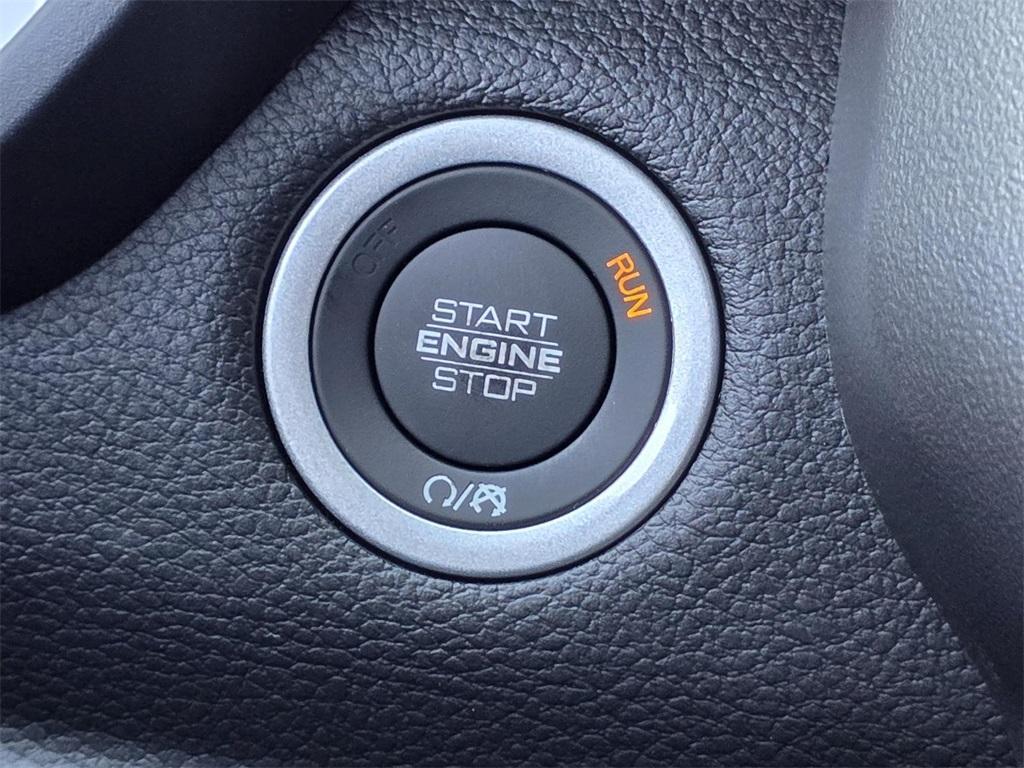 new 2025 Ram 1500 car, priced at $47,086