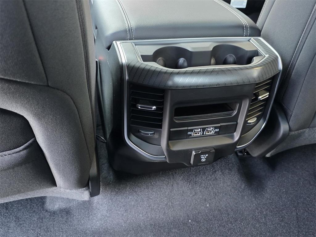 new 2025 Ram 1500 car, priced at $47,086