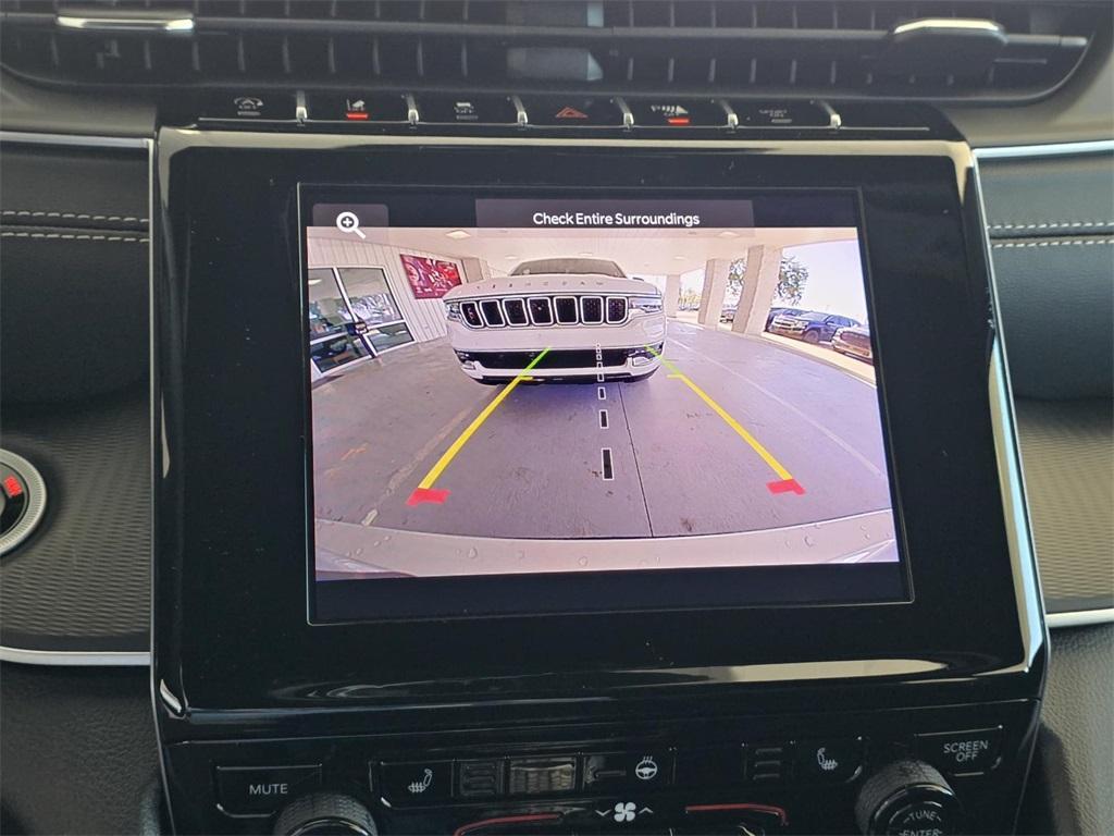 new 2025 Jeep Grand Cherokee L car, priced at $51,370