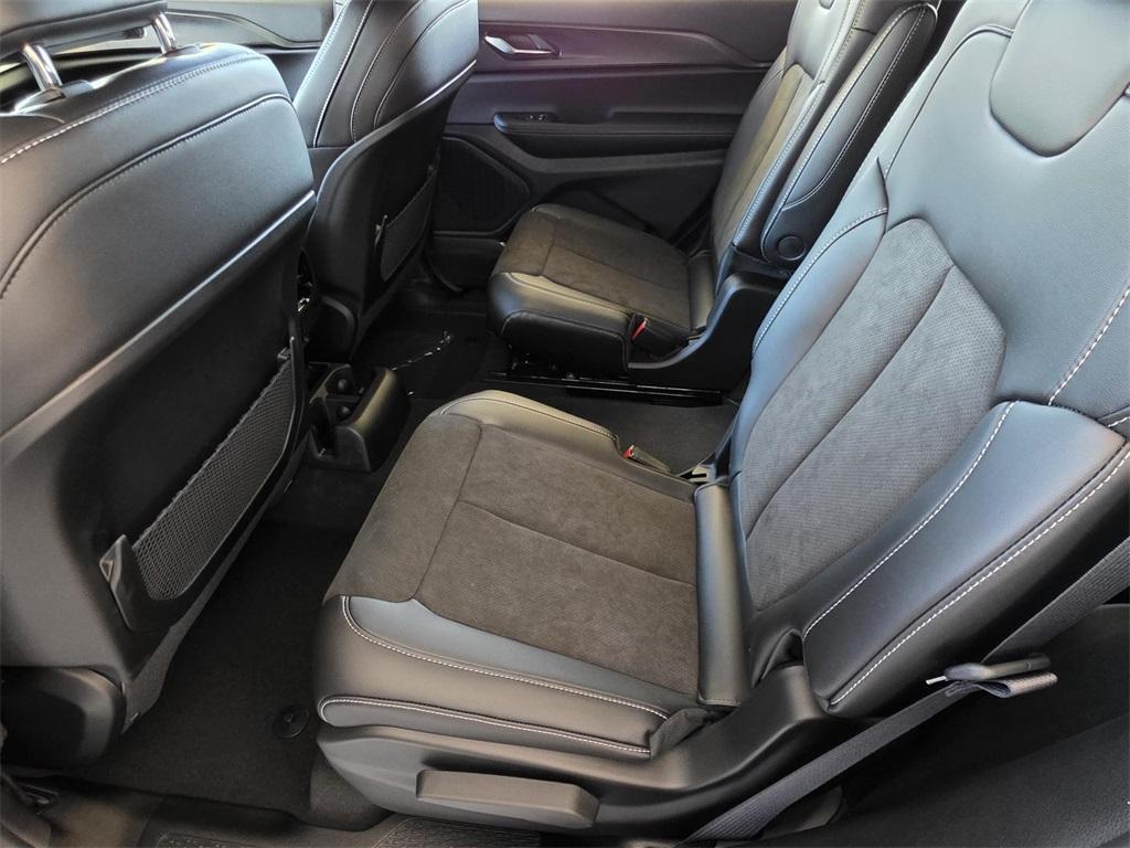 new 2025 Jeep Grand Cherokee L car, priced at $51,370