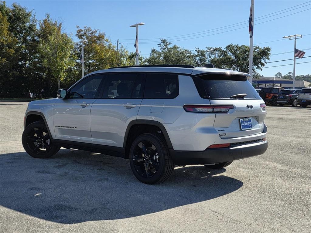 new 2025 Jeep Grand Cherokee L car, priced at $51,370