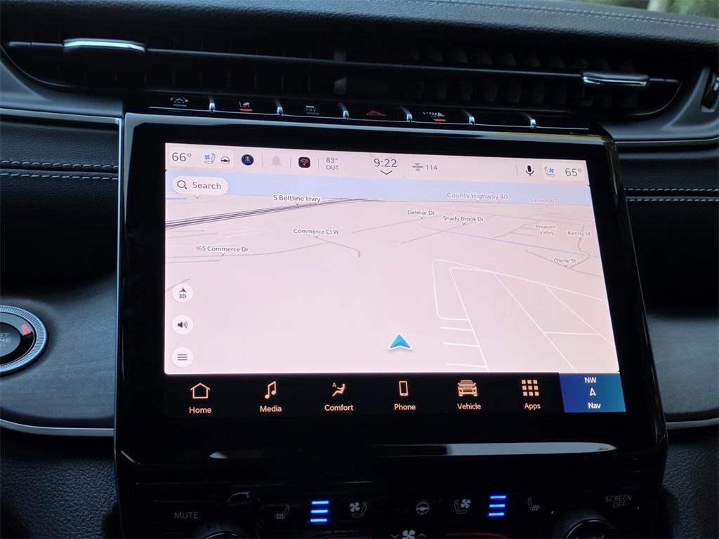 new 2025 Jeep Grand Cherokee car, priced at $52,905