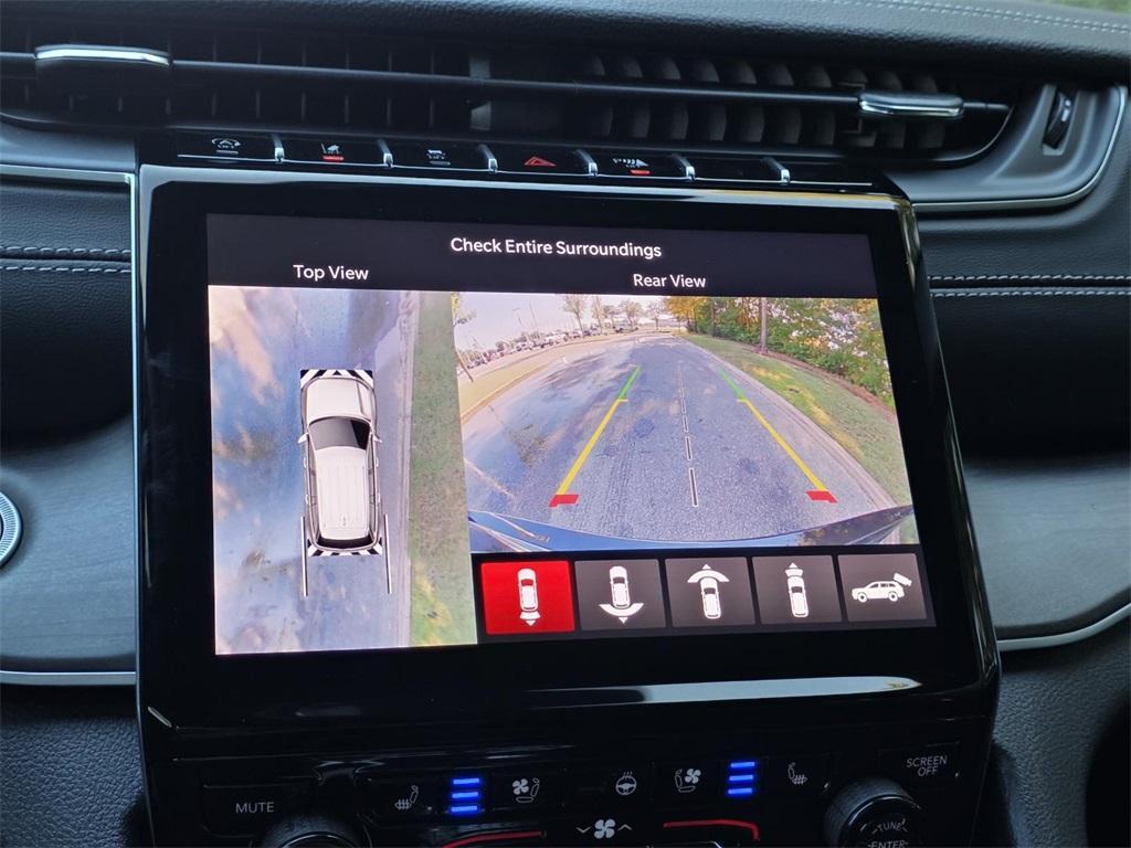 new 2025 Jeep Grand Cherokee car, priced at $52,905