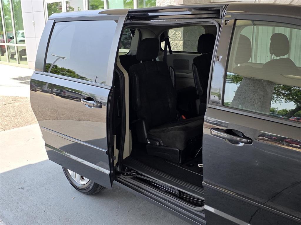 used 2016 Dodge Grand Caravan car, priced at $7,302