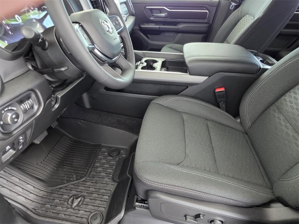 new 2025 Ram 1500 car