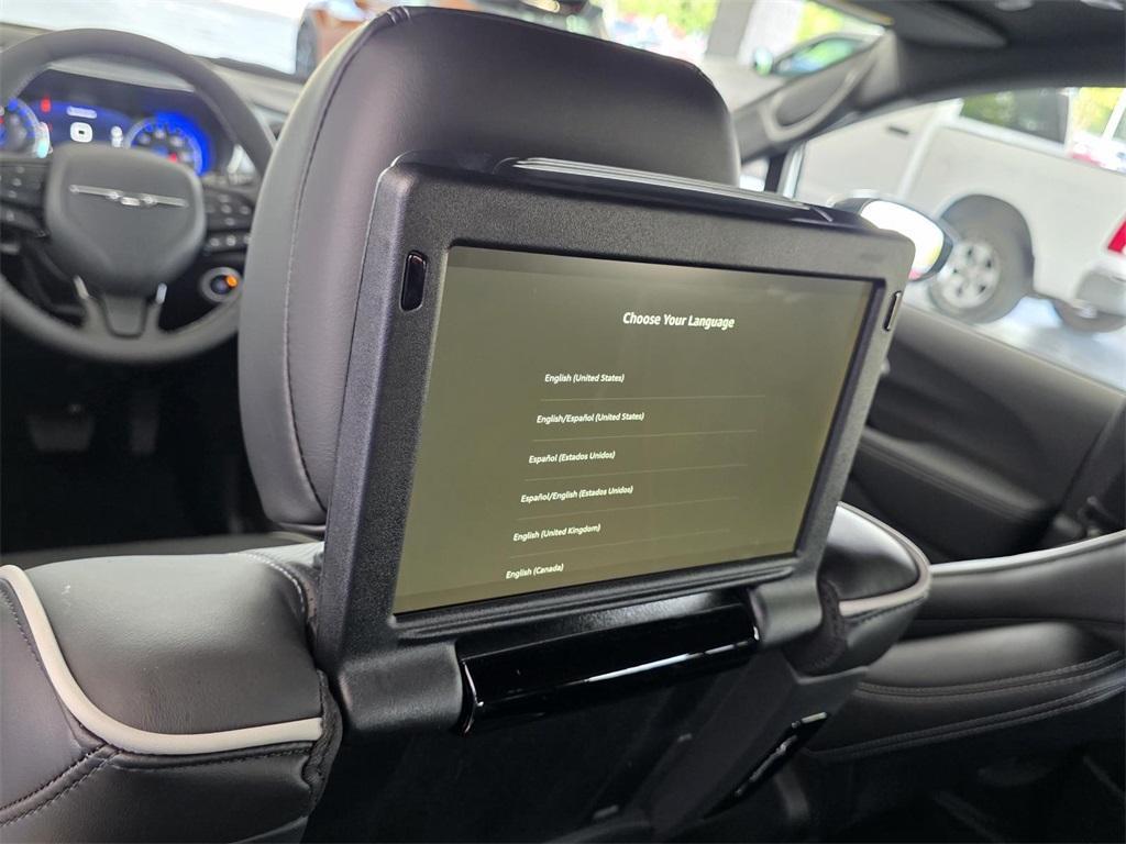 new 2026 Chrysler Pacifica car, priced at $58,110