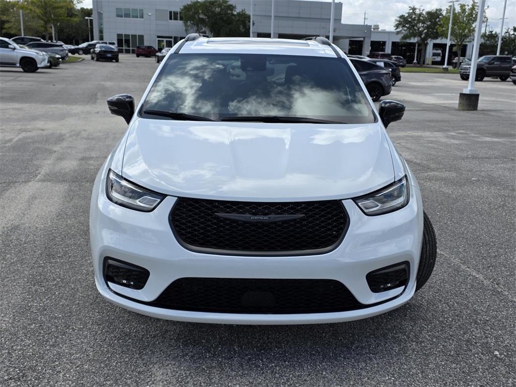 new 2026 Chrysler Pacifica car, priced at $58,110