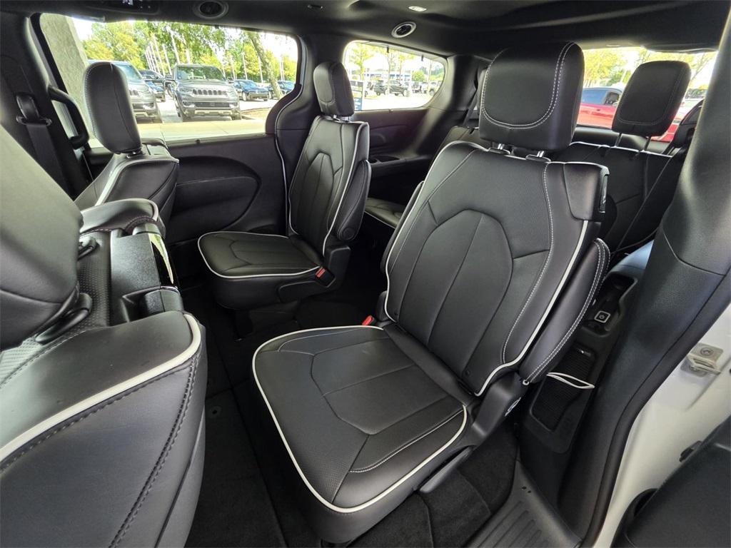 new 2026 Chrysler Pacifica car, priced at $58,110