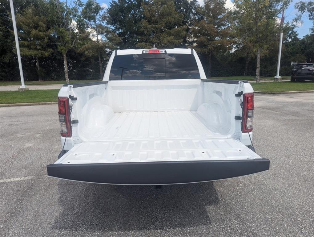 new 2024 Ram 1500 car, priced at $45,000