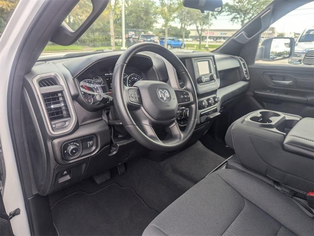 new 2024 Ram 1500 car, priced at $45,000