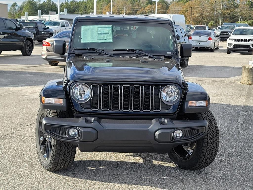 new 2025 Jeep Gladiator car, priced at $41,500