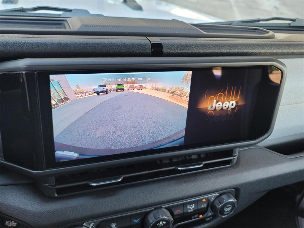 new 2025 Jeep Wrangler car, priced at $39,080