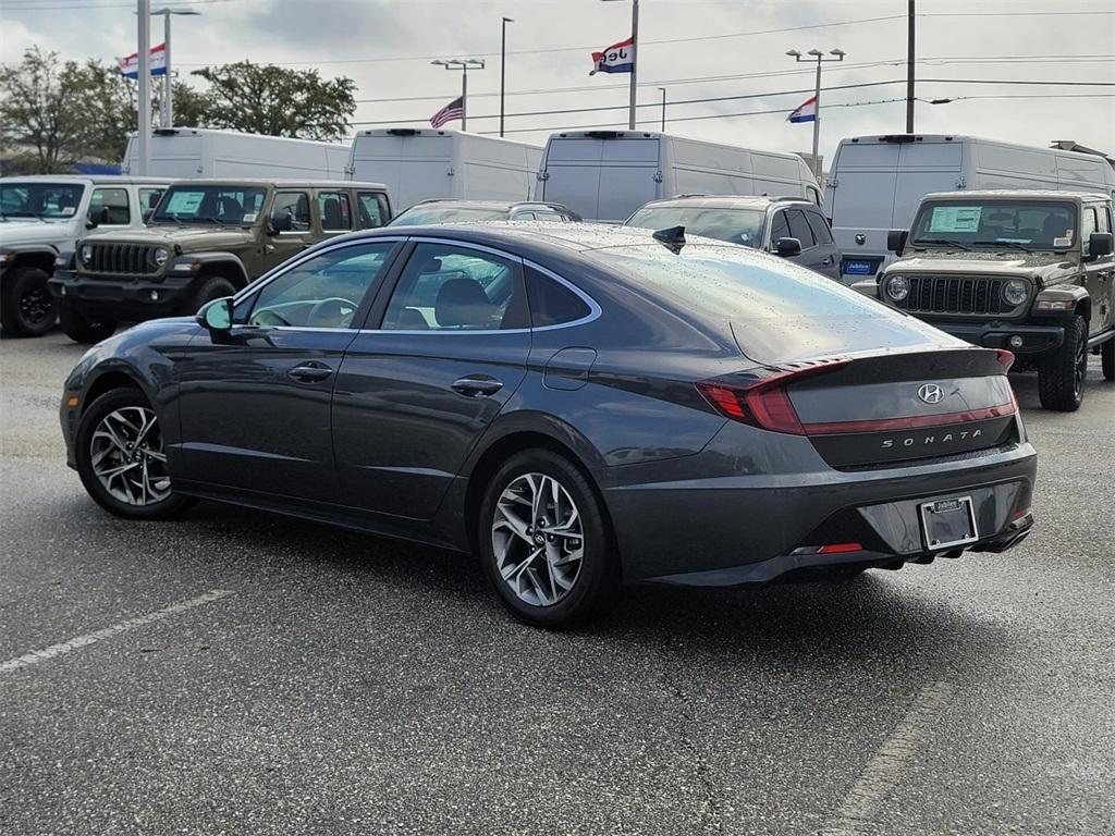 used 2023 Hyundai Sonata car, priced at $18,399