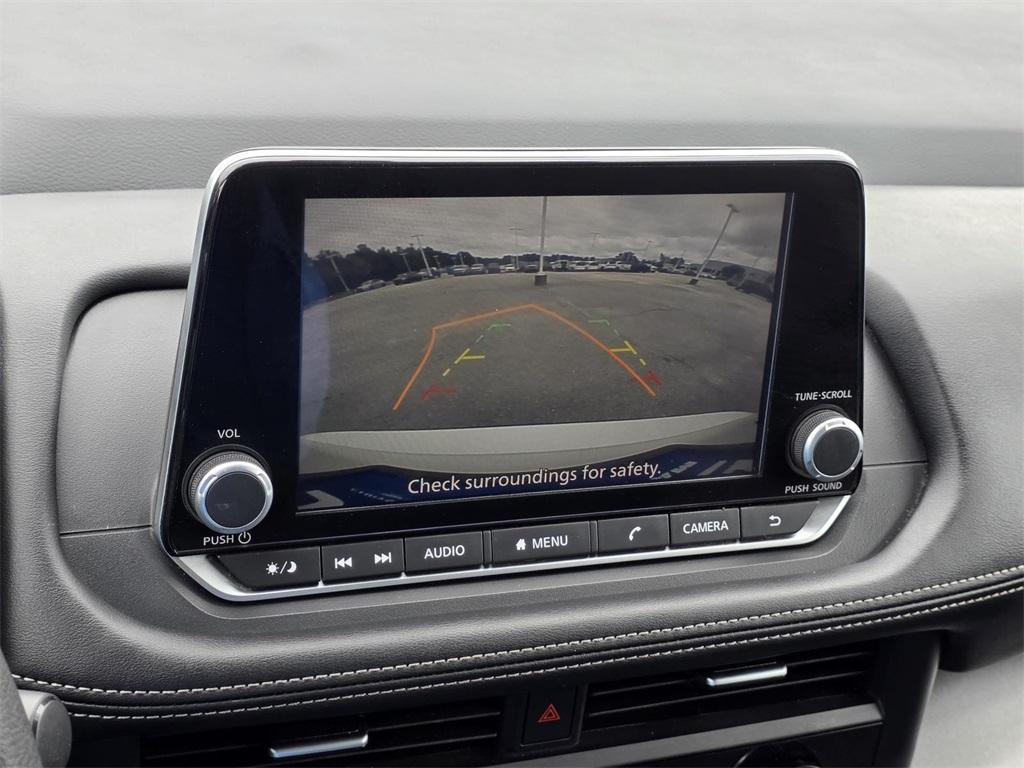 used 2024 Nissan Rogue car, priced at $20,905