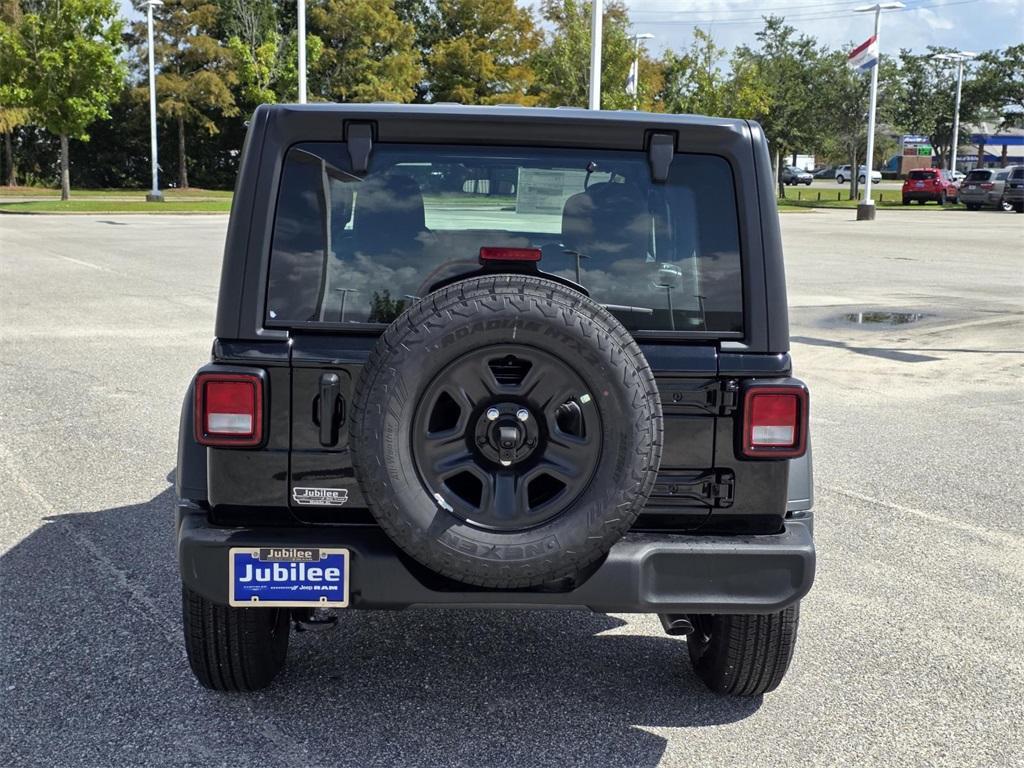 new 2025 Jeep Wrangler car, priced at $40,440